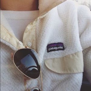 Patagonia RE TOOL gold and white snap up